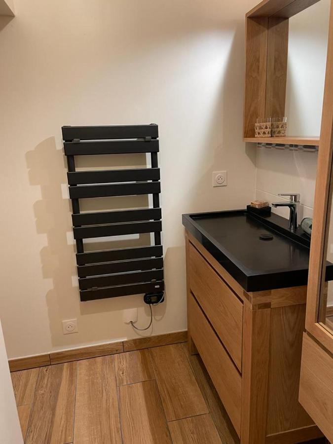 Loft Le Cosy Coeur De Ville Stationnement Privatif Limoges Exterior photo